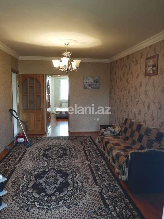 Kirayə verilir, köhnə tikili, 3 otaqlı, 80 m², Elmlər Akademiyası m.