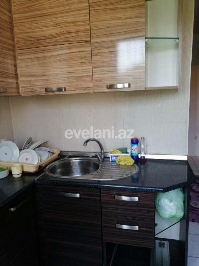 Kirayə verilir, köhnə tikili, 3 otaqlı, 80 m², Elmlər Akademiyası m.