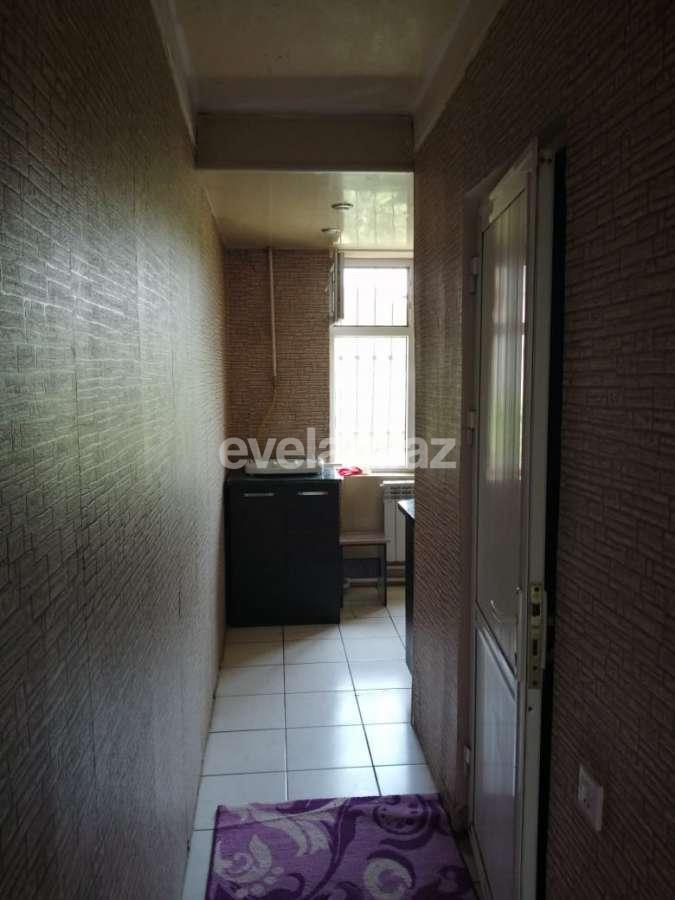 Kirayə verilir, köhnə tikili, 3 otaqlı, 80 m², Elmlər Akademiyası m.