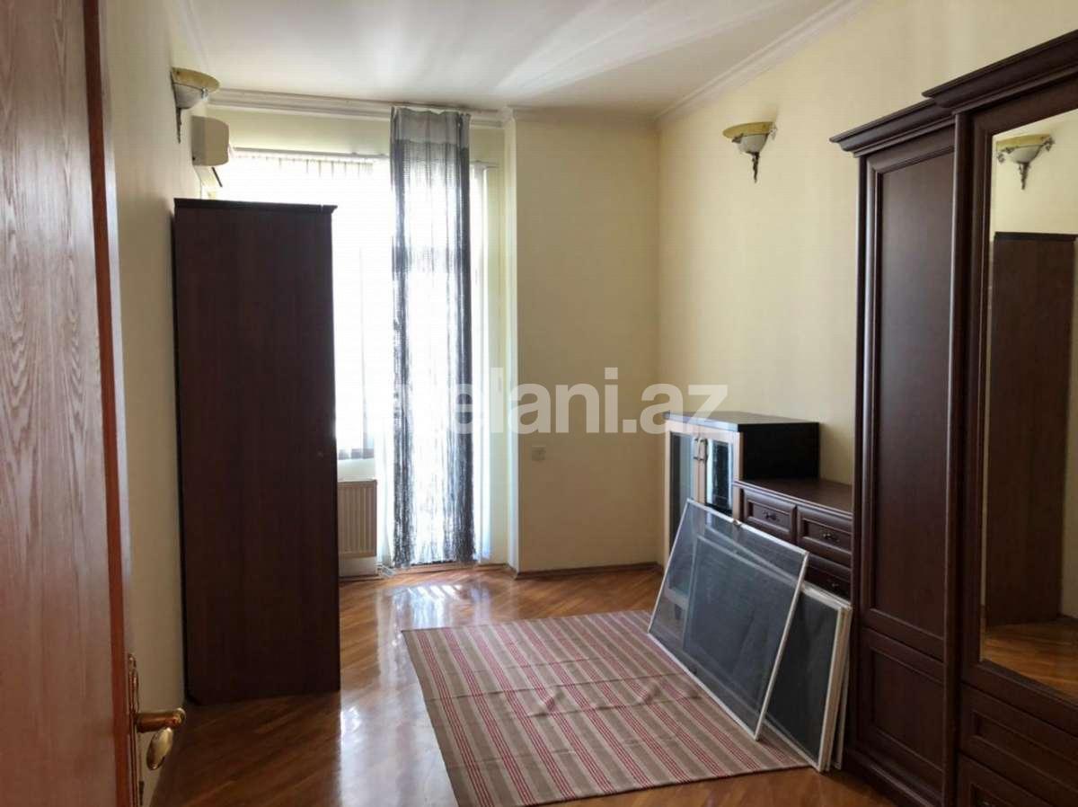 Сдаётся, новостройка, 4-комнаты, 200 m², 28 мая m.