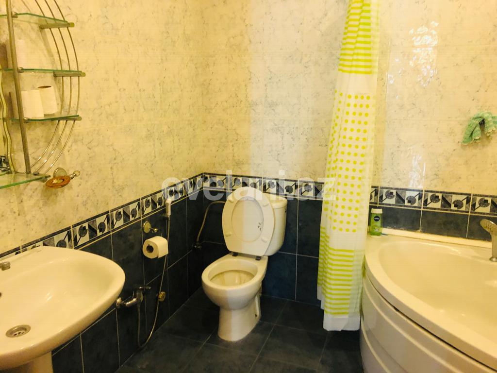 Сдаётся, новостройка, 4-комнаты, 200 m², 28 мая m.