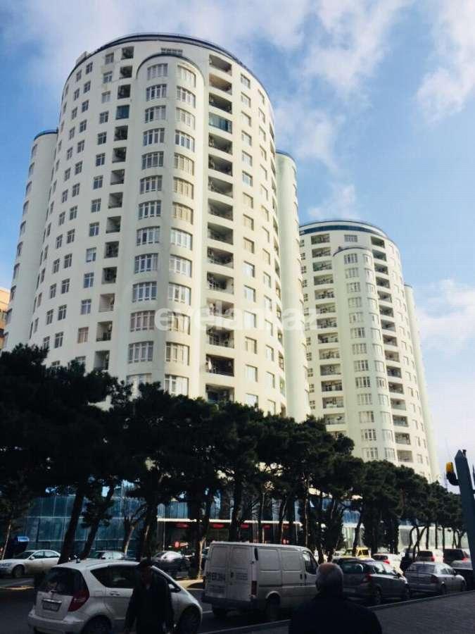 Сдаётся, новостройка, 4-комнаты, 200 m², 28 мая m.