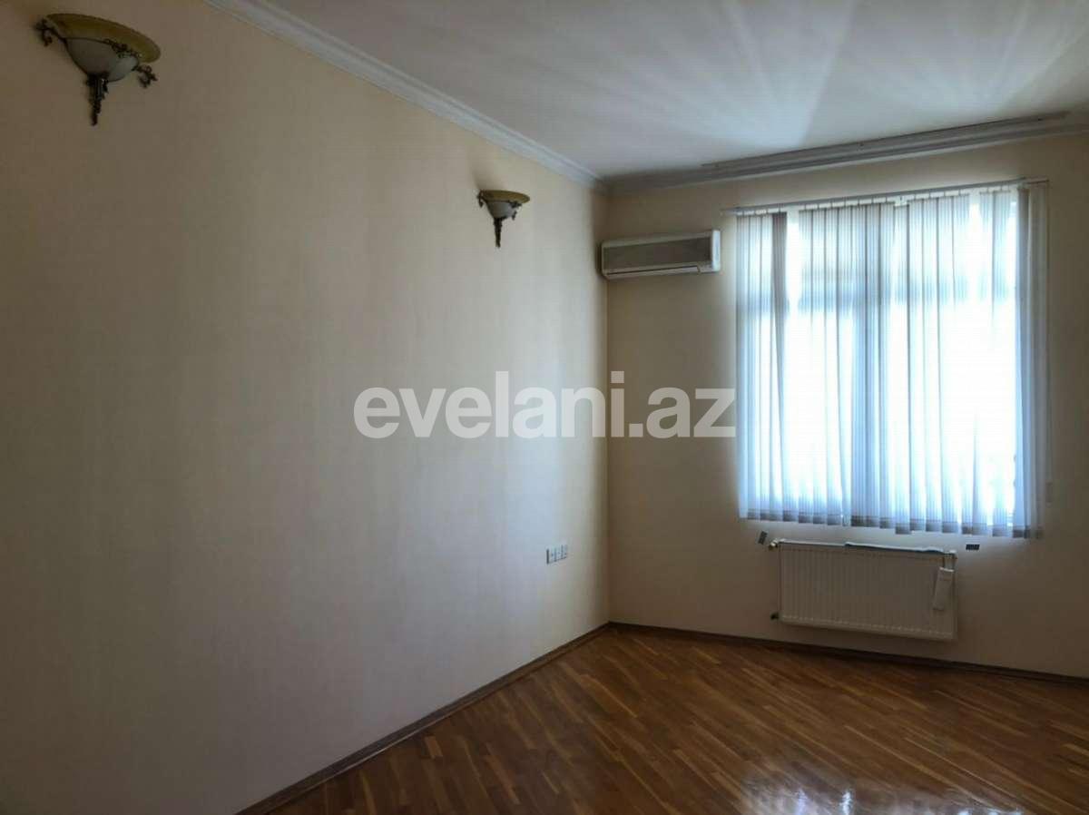 Сдаётся, новостройка, 4-комнаты, 200 m², 28 мая m.