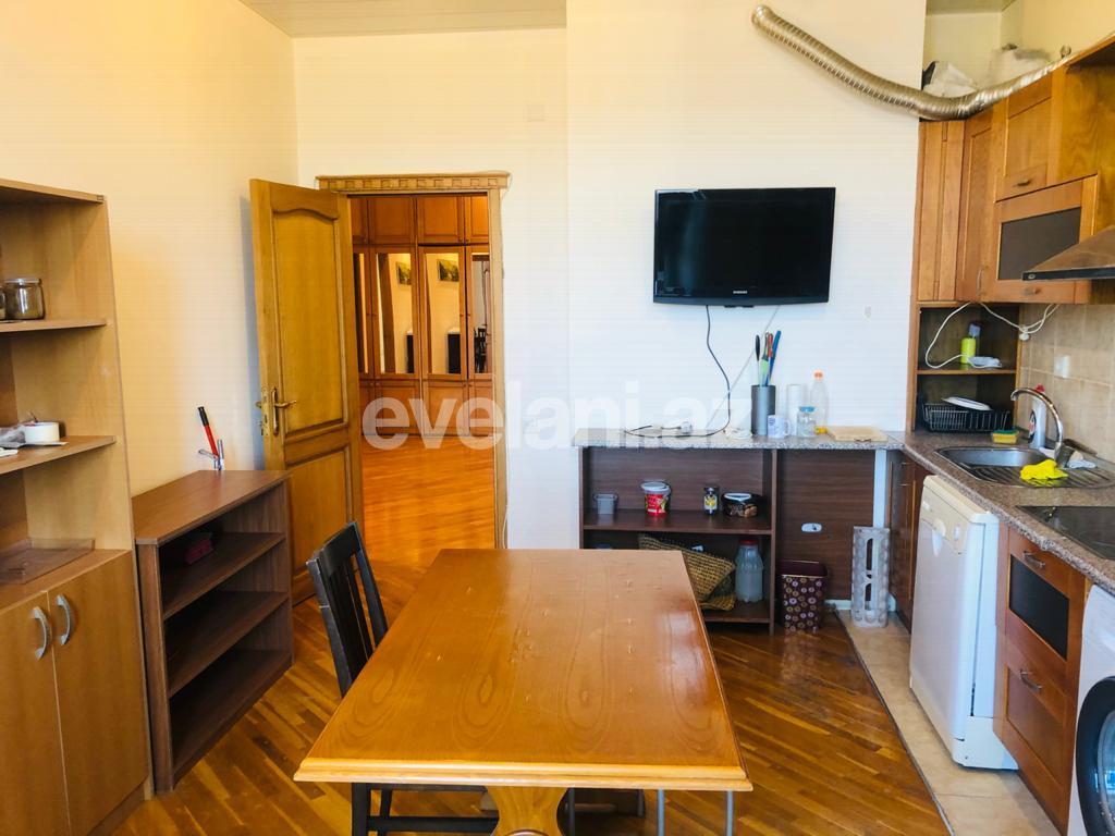 Сдаётся, новостройка, 4-комнаты, 200 m², 28 мая m.