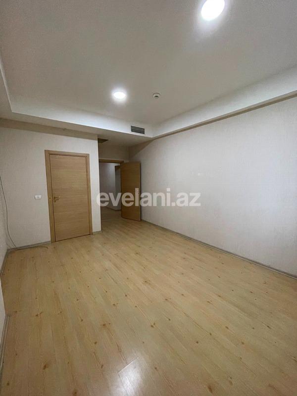 Kirayə verilir, ofis, 1 otaqlı, 23 m², Koroğlu m.