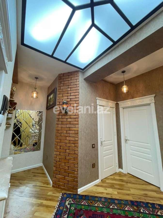 Satılır, yeni tikili, 2 otaqlı, 61 m², Xalqlar Dostluğu m.