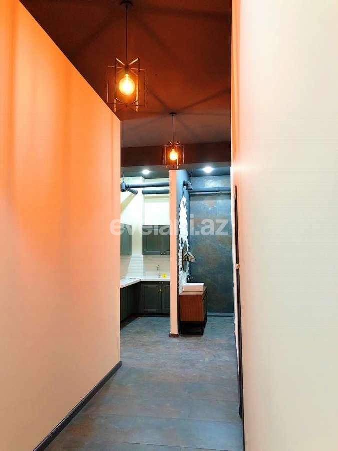 Kirayə verilir, ofis, 2 otaqlı, 125 m², 28 may m.
