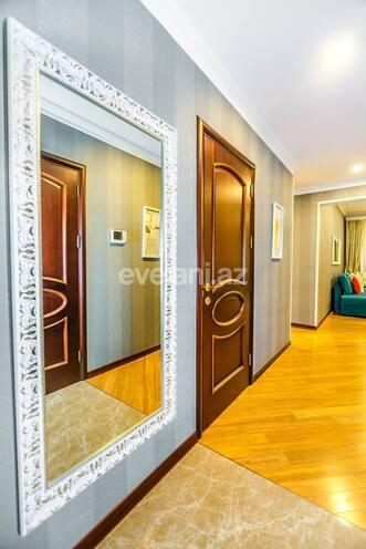 Сдаётся, новостройка, 3-комнаты, 120 m², Насиминский r.