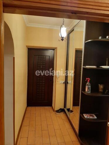 Satılır, köhnə tikili, 3 otaqlı, 110 m², Yasamal r.