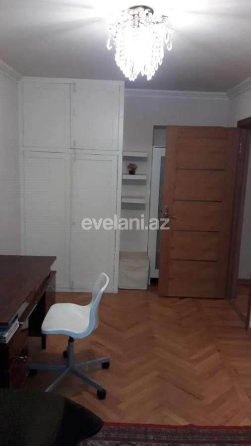 Kirayə verilir, köhnə tikili, 3 otaqlı, 75 m², Elmlər Akademiyası m.