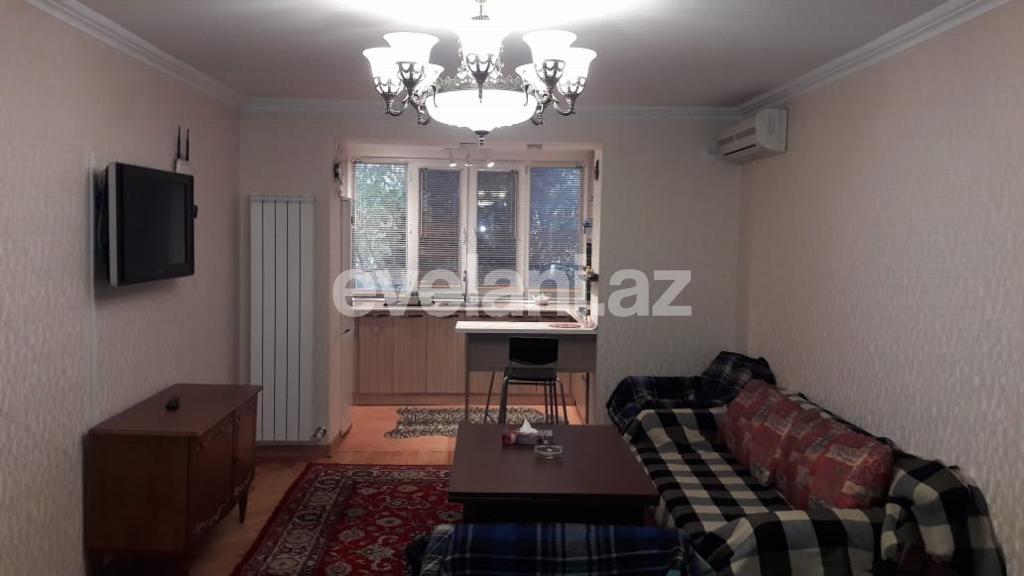 Kirayə verilir, köhnə tikili, 3 otaqlı, 75 m², Elmlər Akademiyası m.