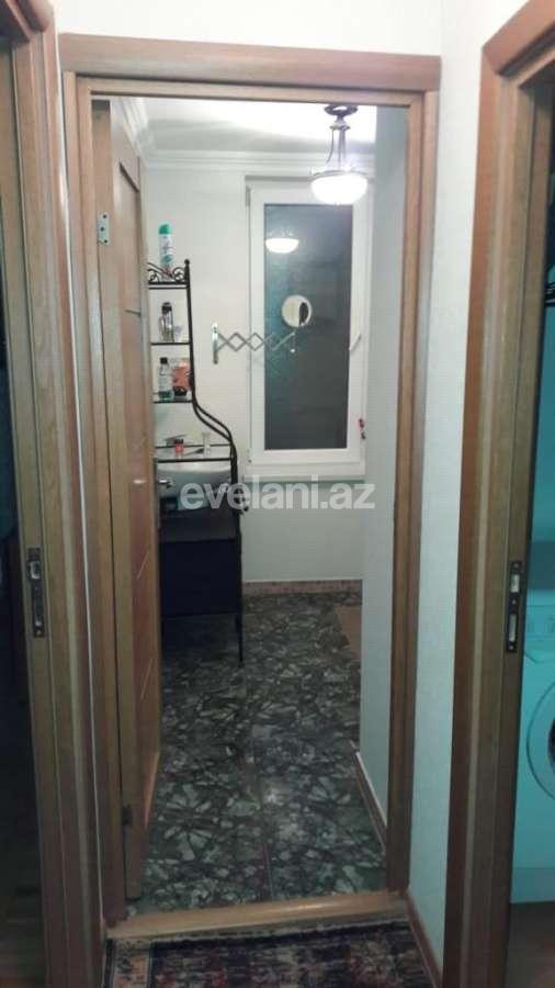 Kirayə verilir, köhnə tikili, 3 otaqlı, 75 m², Elmlər Akademiyası m.