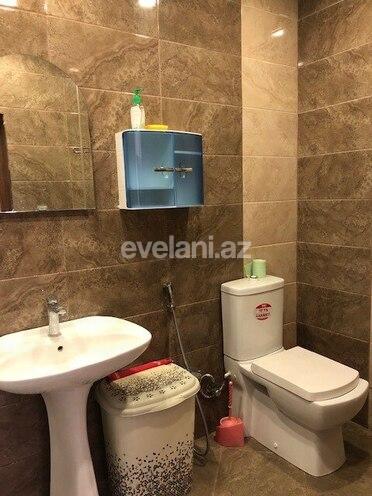 Kirayə verilir, köhnə tikili, 2 otaqlı, 65 m², Elmlər Akademiyası m.