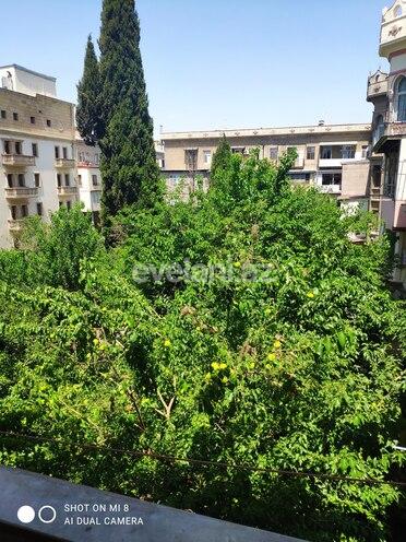 Satılır, köhnə tikili, 3 otaqlı, 80 m², Nəriman Nərimanov m.