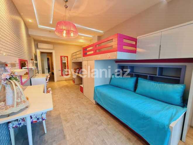 Satılır, yeni tikili, 3 otaqlı, 221 m², Şah İsmayıl Xətai m.
