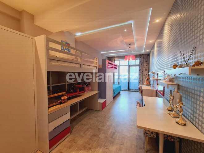 Satılır, yeni tikili, 3 otaqlı, 221 m², Şah İsmayıl Xətai m.