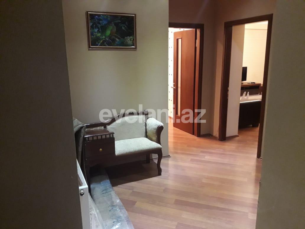 Kirayə verilir, yeni tikili, 2 otaqlı, 80 m², İnşaatçılar m.