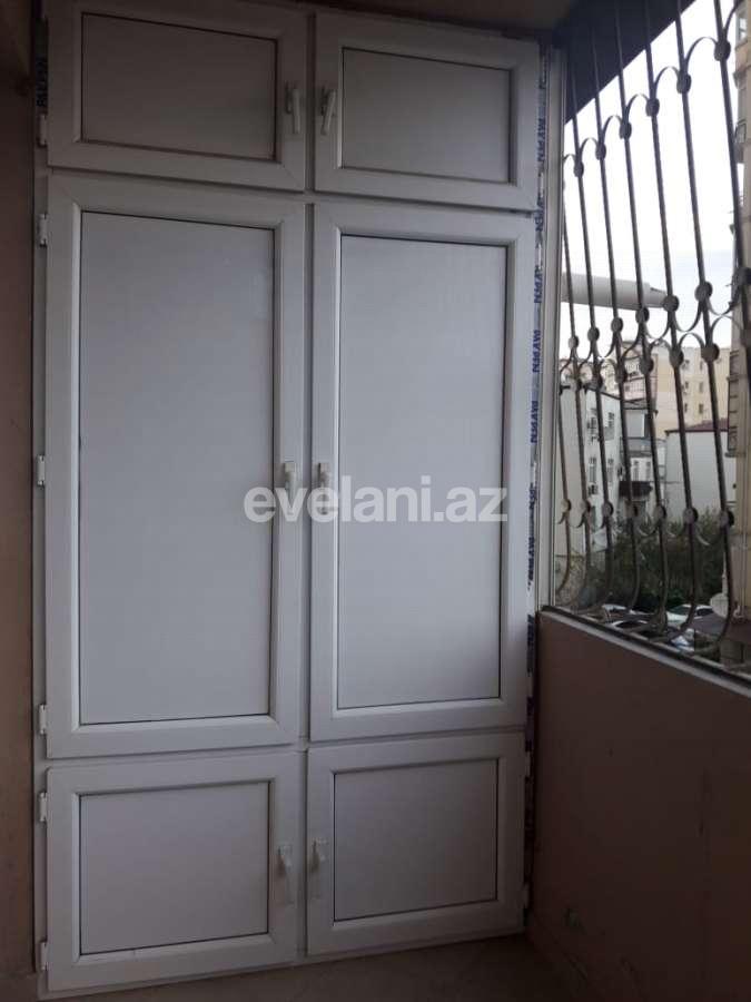 Kirayə verilir, yeni tikili, 2 otaqlı, 80 m², İnşaatçılar m.