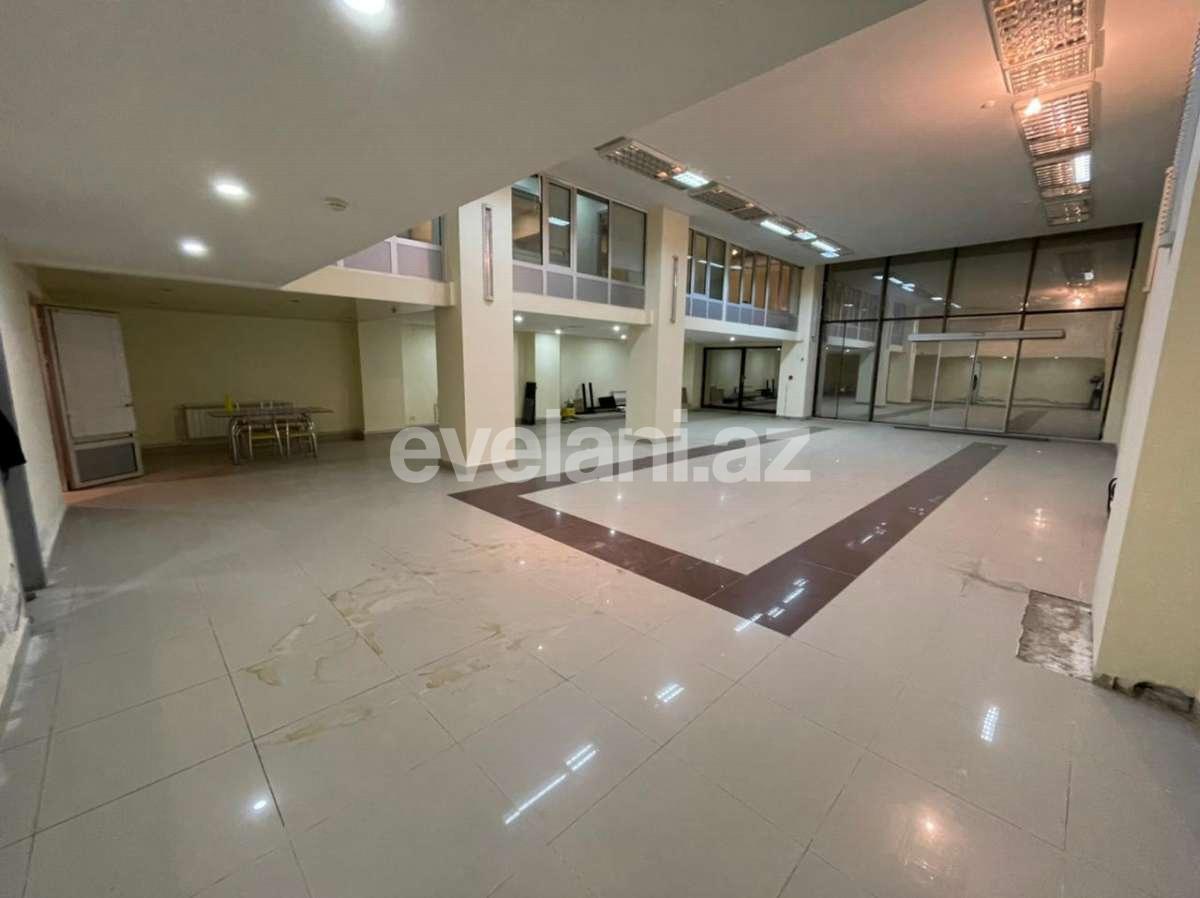 Kirayə verilir, obyekt, 260 m², 28 may m.