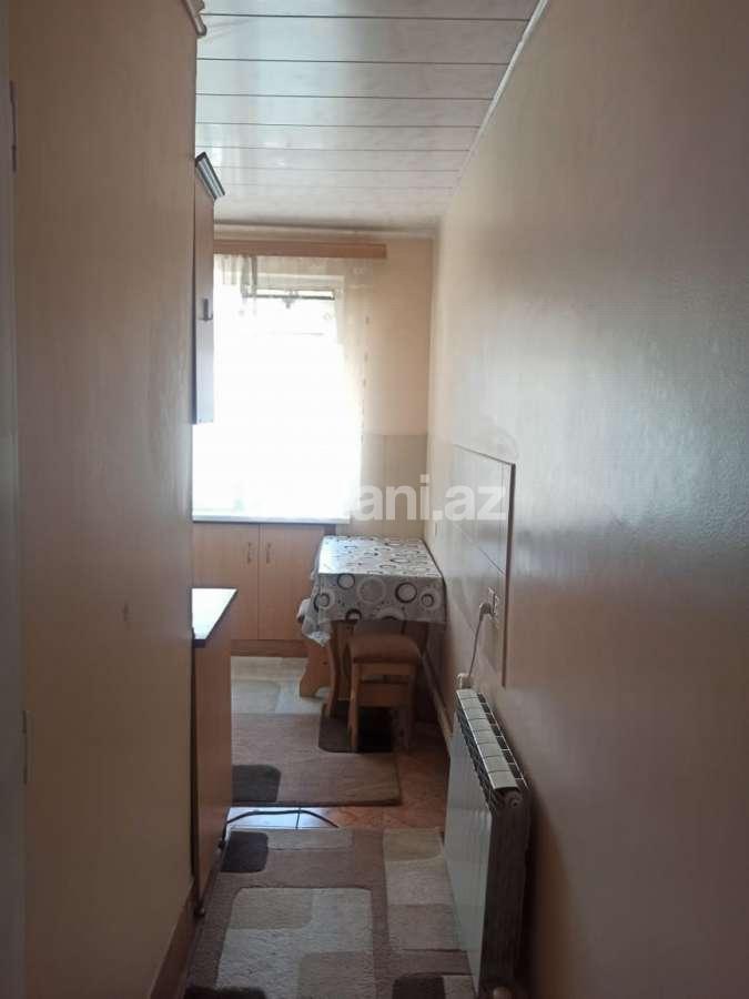 Kirayə verilir, köhnə tikili, 2 otaqlı, 40 m², İnşaatçılar m.