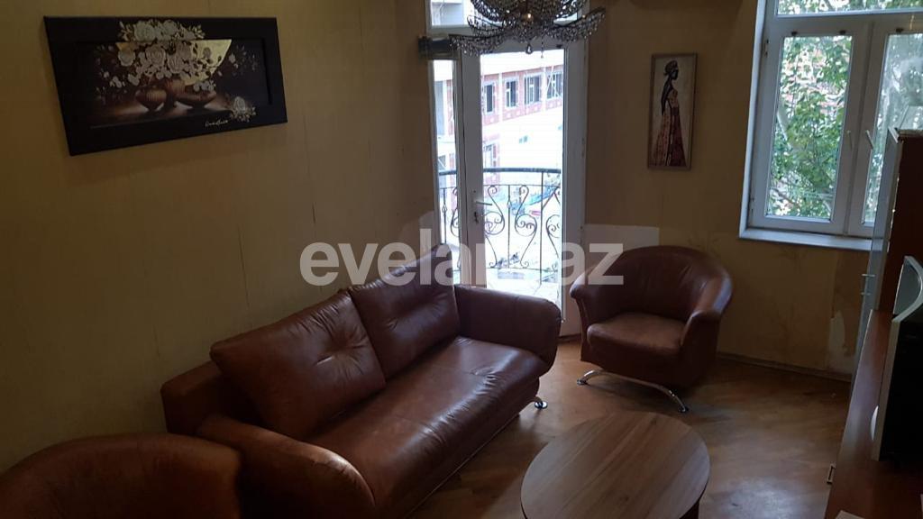 Kirayə verilir, köhnə tikili, 2 otaqlı, 63 m², Nəriman Nərimanov m.