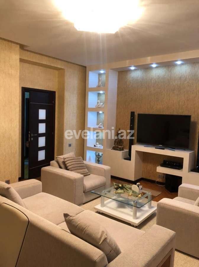 Kirayə verilir, yeni tikili, 2 otaqlı, 90 m², Gənclik m.