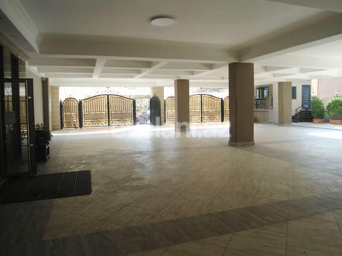 Sale, new building, 4 room, 227 m², Nasimi r.