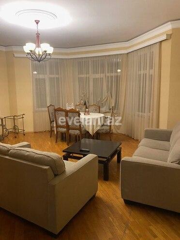 Сдаётся, новостройка, 2-комнаты, 108 m², Гянджлик m.