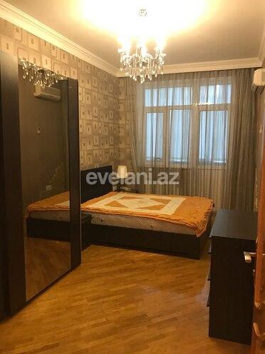 Kirayə verilir, yeni tikili, 3 otaqlı, 250 m², Nizami m.