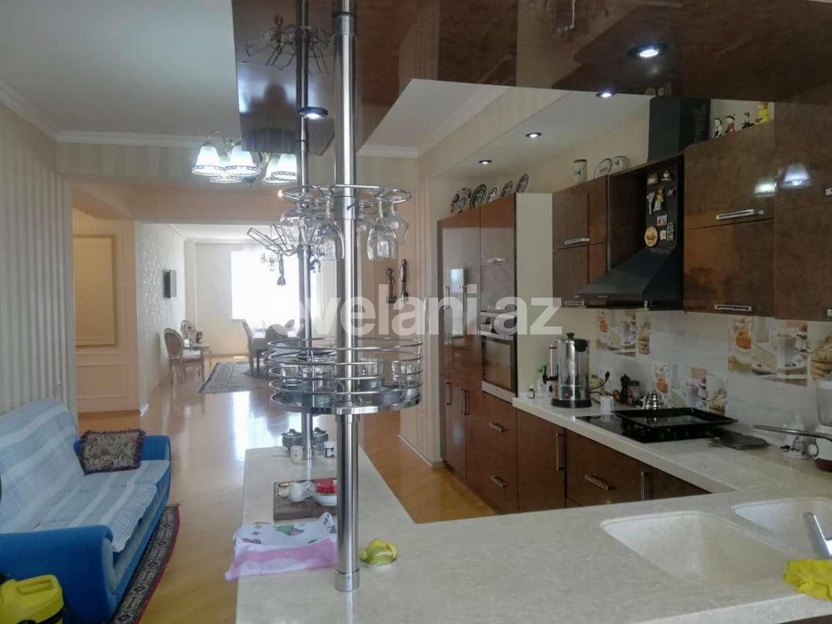 Satılır, yeni tikili, 3 otaqlı, 149 m², Şah İsmayıl Xətai m.