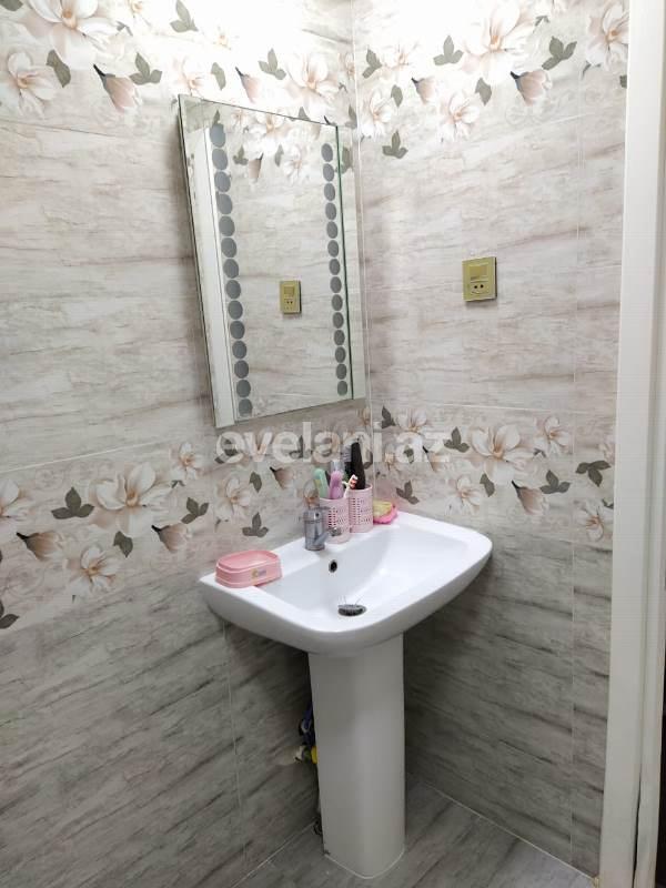 Satılır, köhnə tikili, 2 otaqlı, 48 m², Memar Əcəmi m.