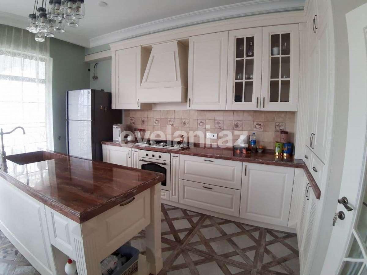 Продаётся, новостройка, 3-комнаты, 130 m², Элмляр Академиясы m.