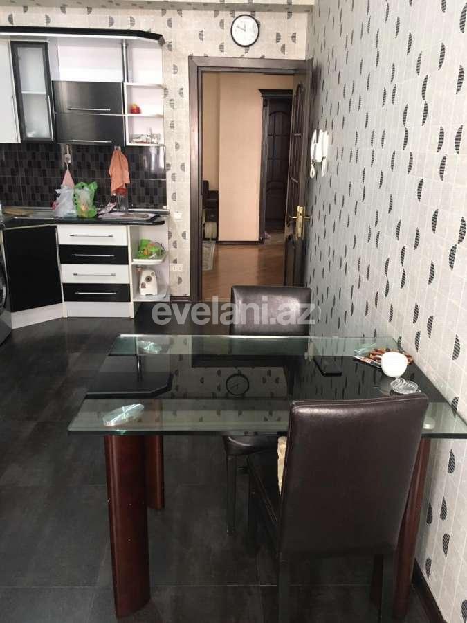 Kirayə verilir, yeni tikili, 2 otaqlı, 150 m², İnşaatçılar m.