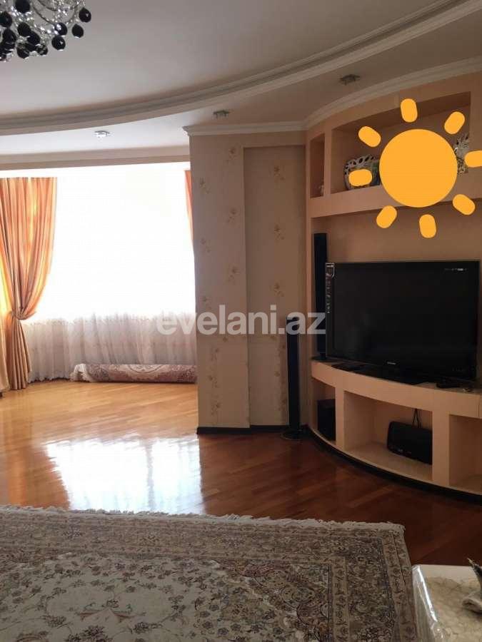 Kirayə verilir, yeni tikili, 2 otaqlı, 150 m², İnşaatçılar m.