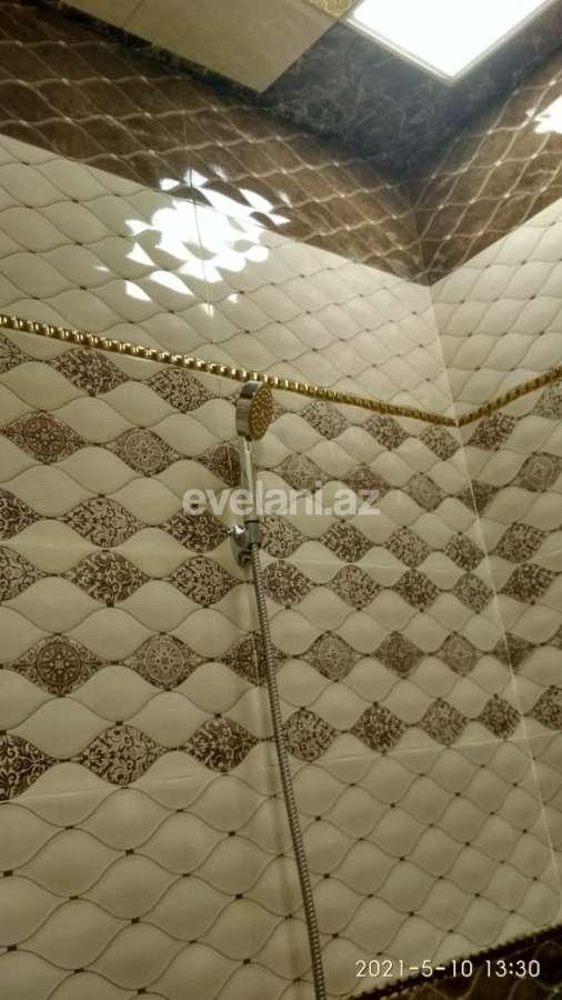 Sale, old building, 2 room, 65 m², Nizami m.