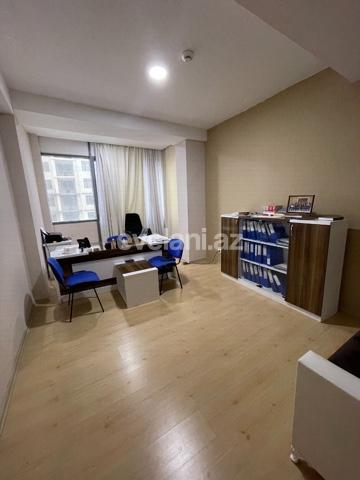 Kirayə verilir, ofis, 1 otaqlı, 22 m², Koroğlu m.