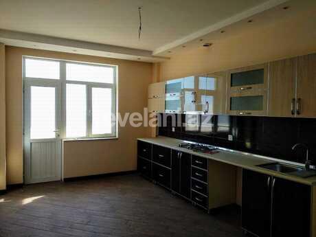 Satılır, yeni tikili, 3 otaqlı, 160 m², Şah İsmayıl Xətai m.