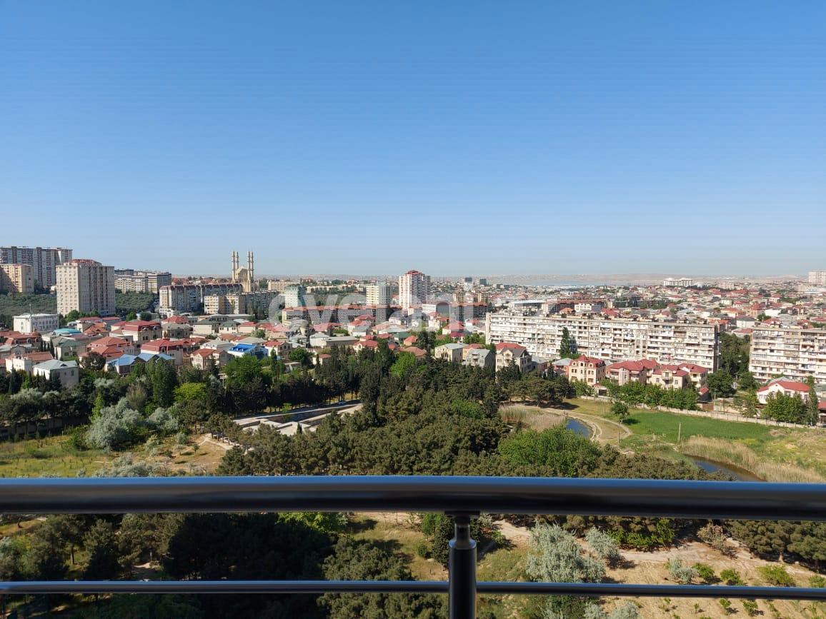 Satılır, yeni tikili, 3 otaqlı, 128 m², 4-cü mikrorayon q.