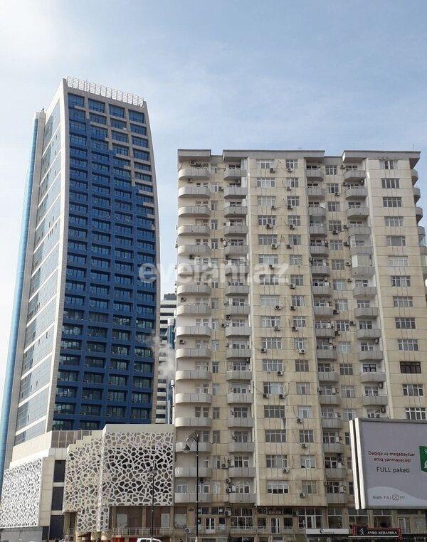 Satılır, yeni tikili, 4 otaqlı, 180 m², Şah İsmayıl Xətai m.