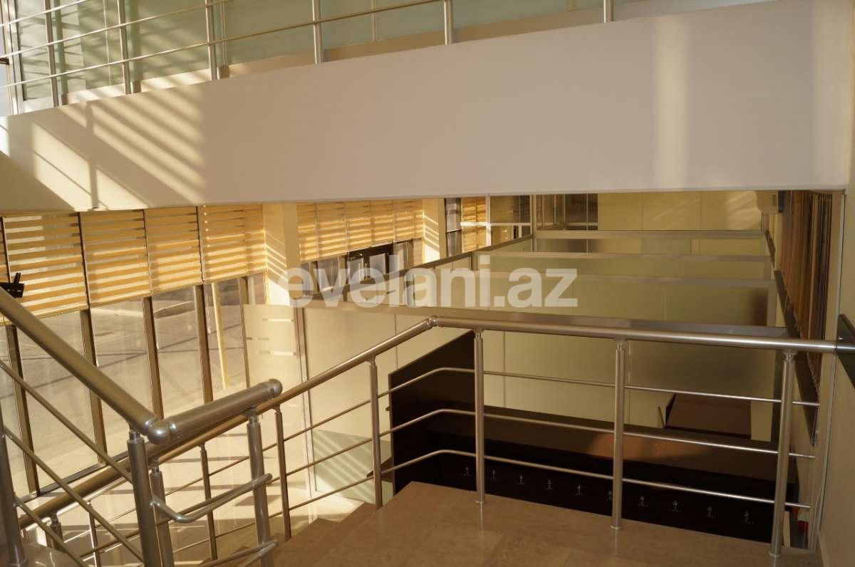 Satılır, obyekt, 375 m², Mərdəkan q.