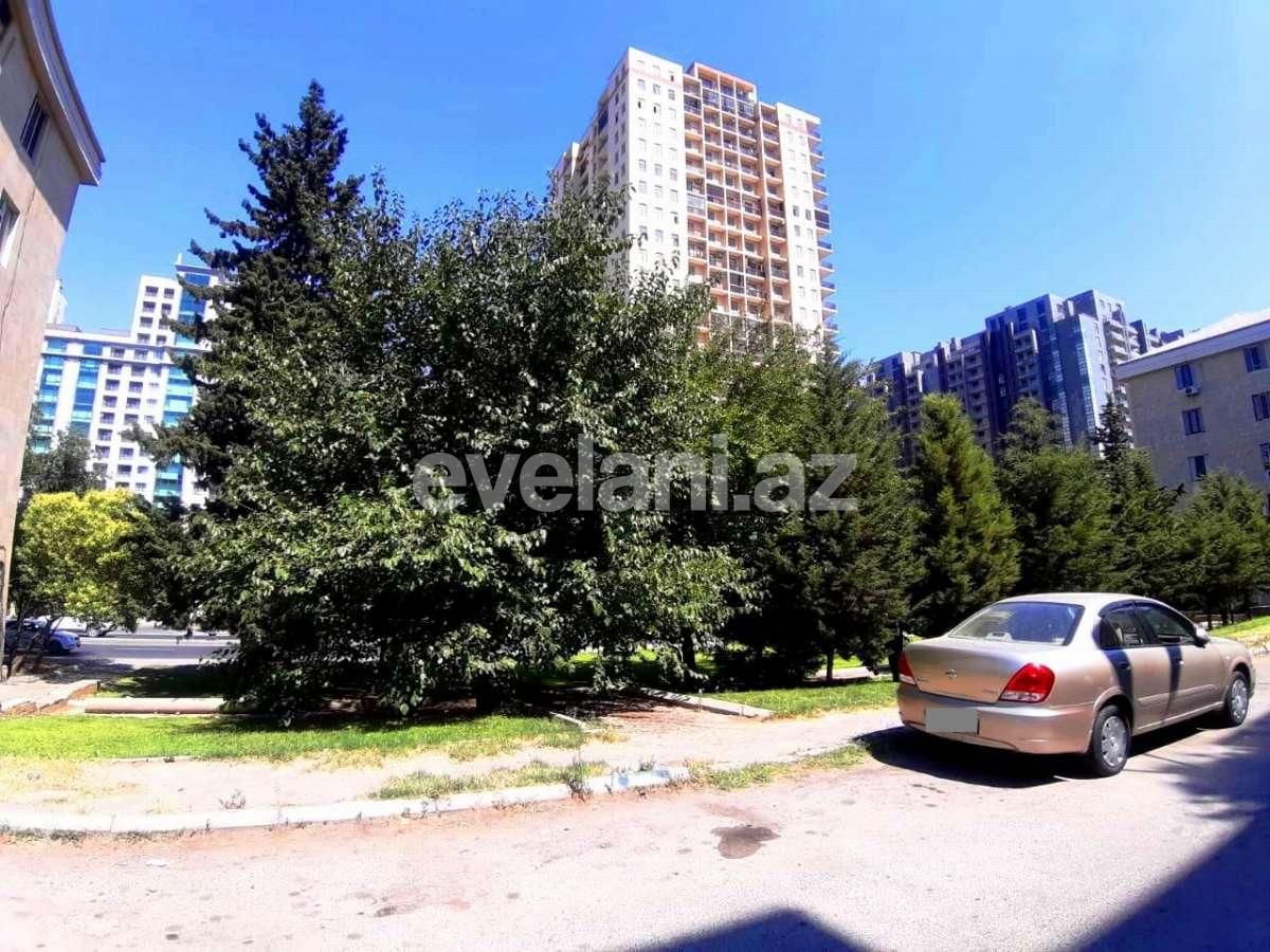 Satılır, köhnə tikili, 2 otaqlı, 55 m², Elmlər Akademiyası m.