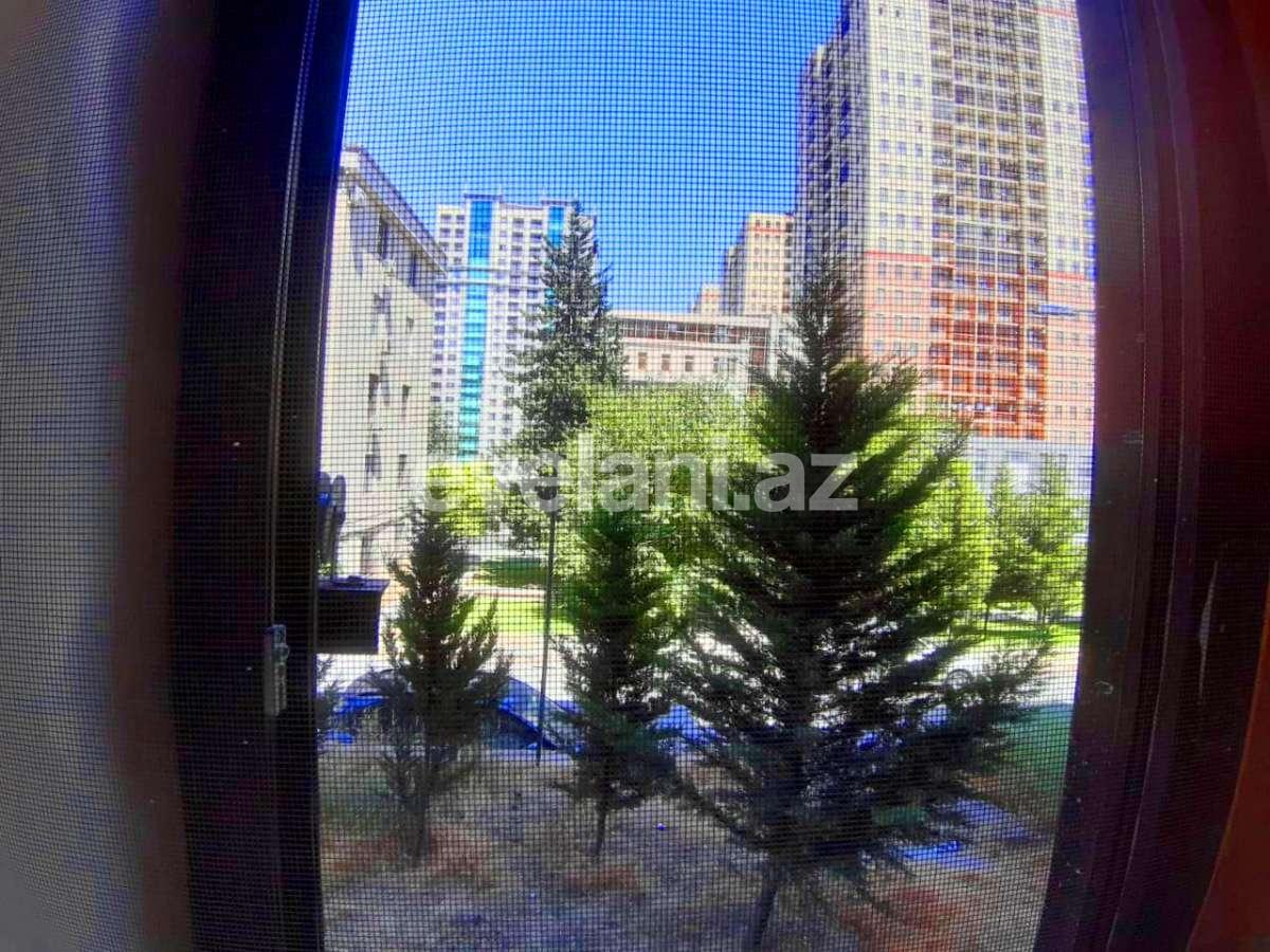 Satılır, köhnə tikili, 2 otaqlı, 55 m², Elmlər Akademiyası m.