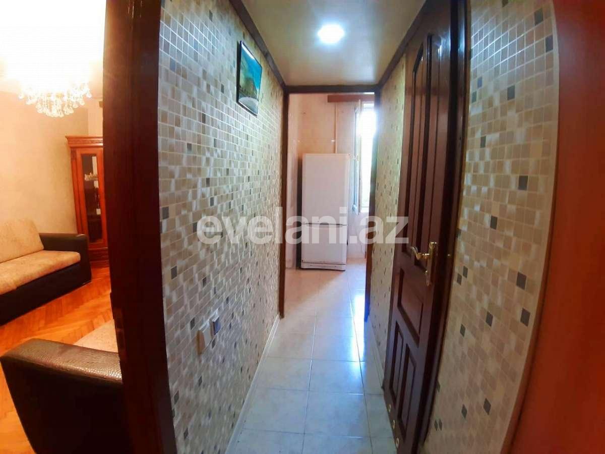 Satılır, köhnə tikili, 2 otaqlı, 55 m², Elmlər Akademiyası m.