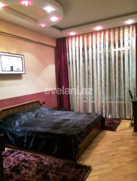 Satılır, yeni tikili, 3 otaqlı, 138 m², Şah İsmayıl Xətai m.