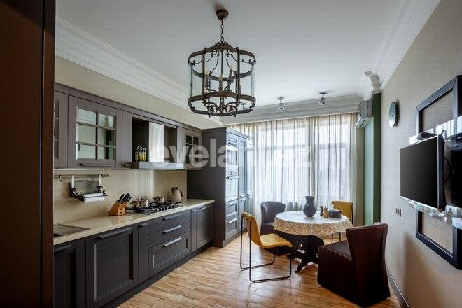 Satılır, yeni tikili, 4 otaqlı, 162 m², Nəsimi r.