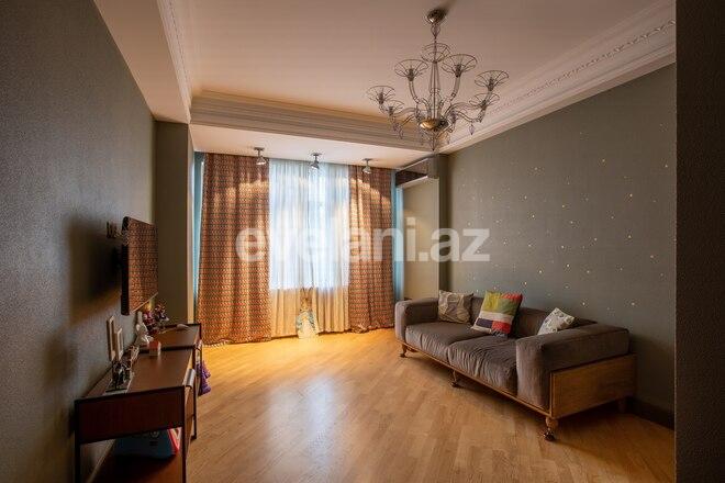 Satılır, yeni tikili, 4 otaqlı, 162 m², Nəsimi r.