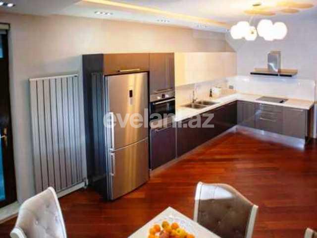 Satılır, yeni tikili, 3 otaqlı, 192 m², Şah İsmayıl Xətai m.