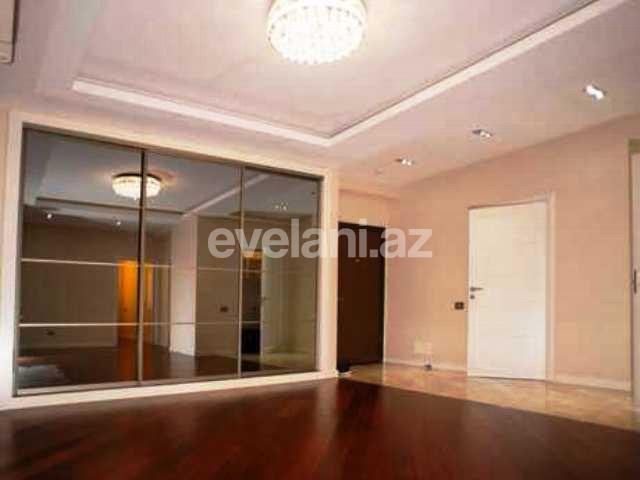 Satılır, yeni tikili, 3 otaqlı, 192 m², Şah İsmayıl Xətai m.