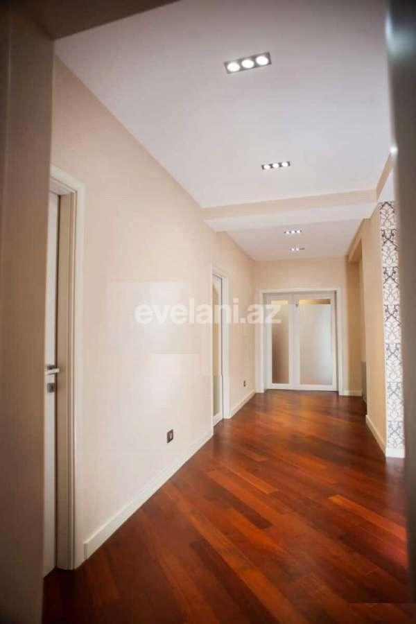 Satılır, yeni tikili, 3 otaqlı, 192 m², Şah İsmayıl Xətai m.