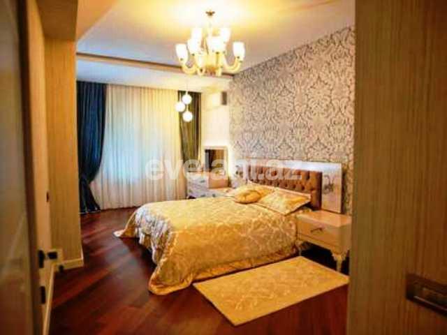 Satılır, yeni tikili, 3 otaqlı, 192 m², Şah İsmayıl Xətai m.